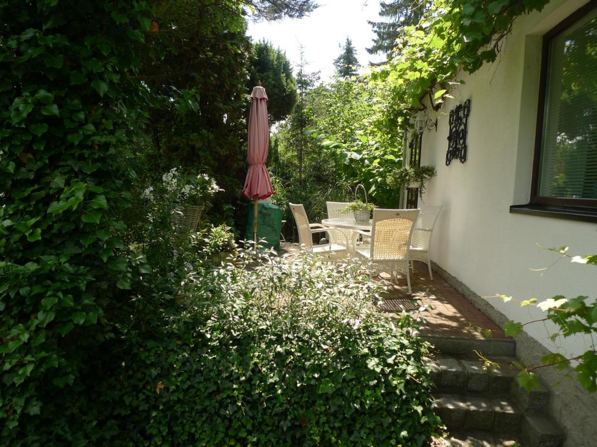 Gemuetliches Gaestehaus Berlin Bohnsdorf, Naehe Flughafen Schoenefeld Exterior photo